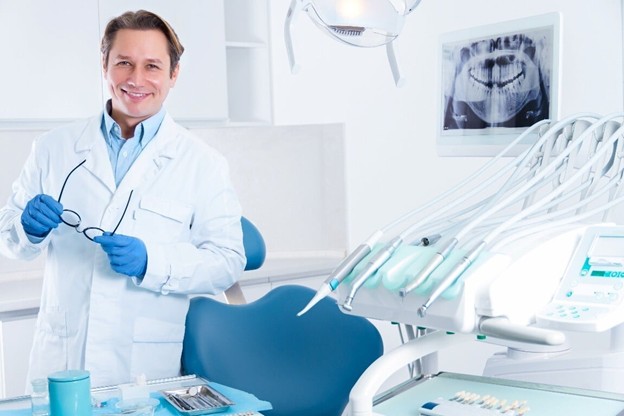 Why the Smartest Dentists Hesitate Too Long